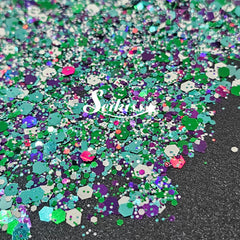 Cyber City Holographic Chunky Glitter - Multicolor Glitter Cyber City Holographic Chunky Glitter - Multicolor Glitter