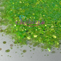 Gamma Iridescent Chunky Glitter - Green Glitter Gamma Iridescent Chunky Glitter - Green Glitter