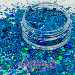 Ocean Galaxy Holographic Chunky Glitter - Blue Glitter Ocean Galaxy Holographic Chunky Glitter - Blue Glitter
