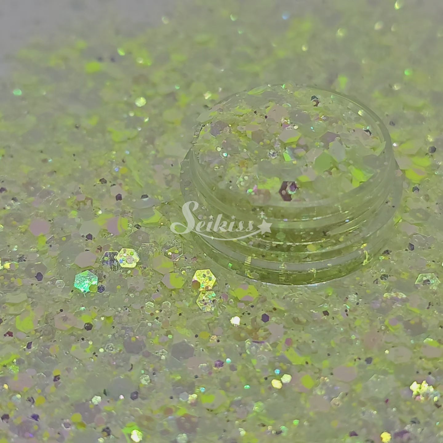 Soft Wasabi Iridescent Chunky Glitter - Green Glitter Soft Wasabi Iridescent Chunky Glitter - Green Glitter