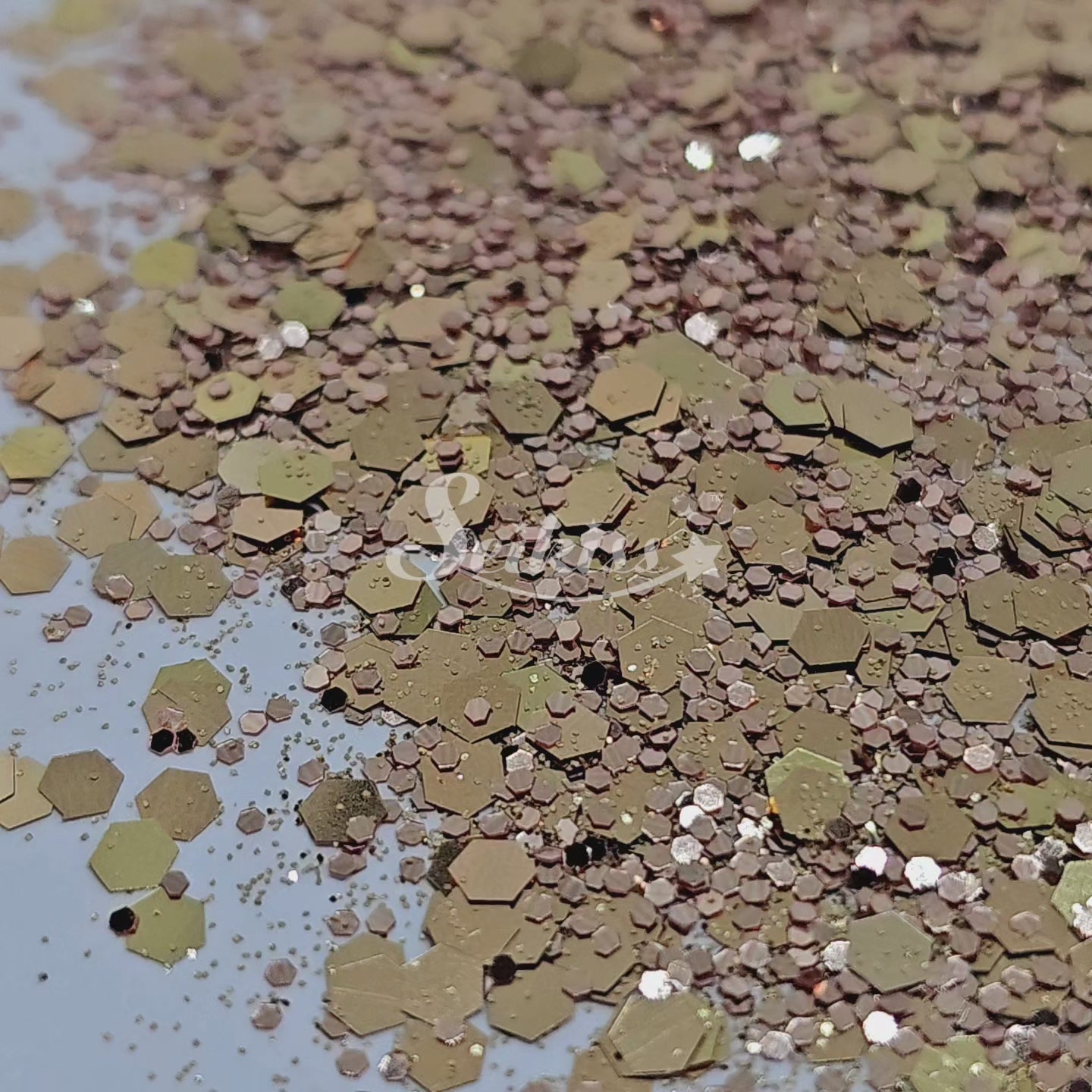 Luxe Gold Metallic Chunky Glitter - Gold Glitter Luxe Gold Metallic Chunky Glitter - Gold Glitter