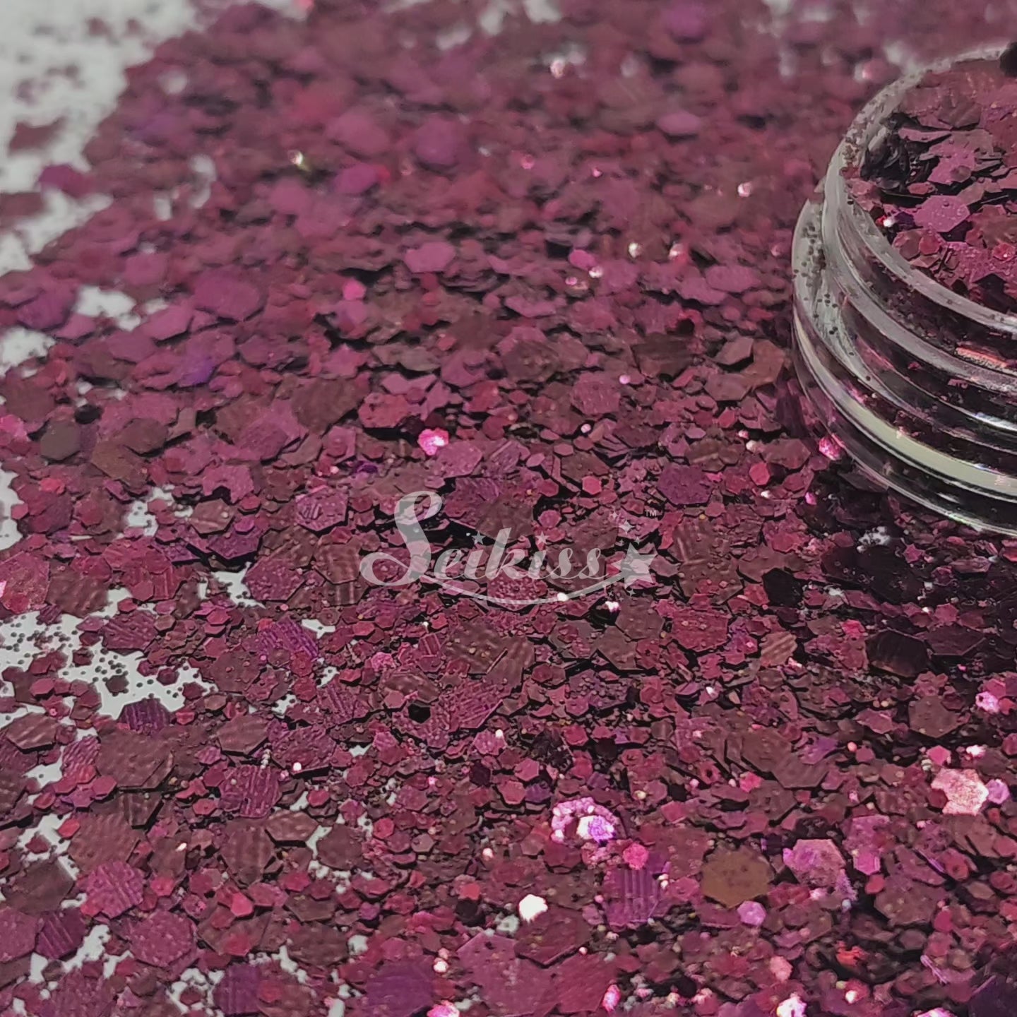 Windsor Wine Metallic Glitter - Brown Glitter Windsor Wine Metallic Glitter - Brown Glitter