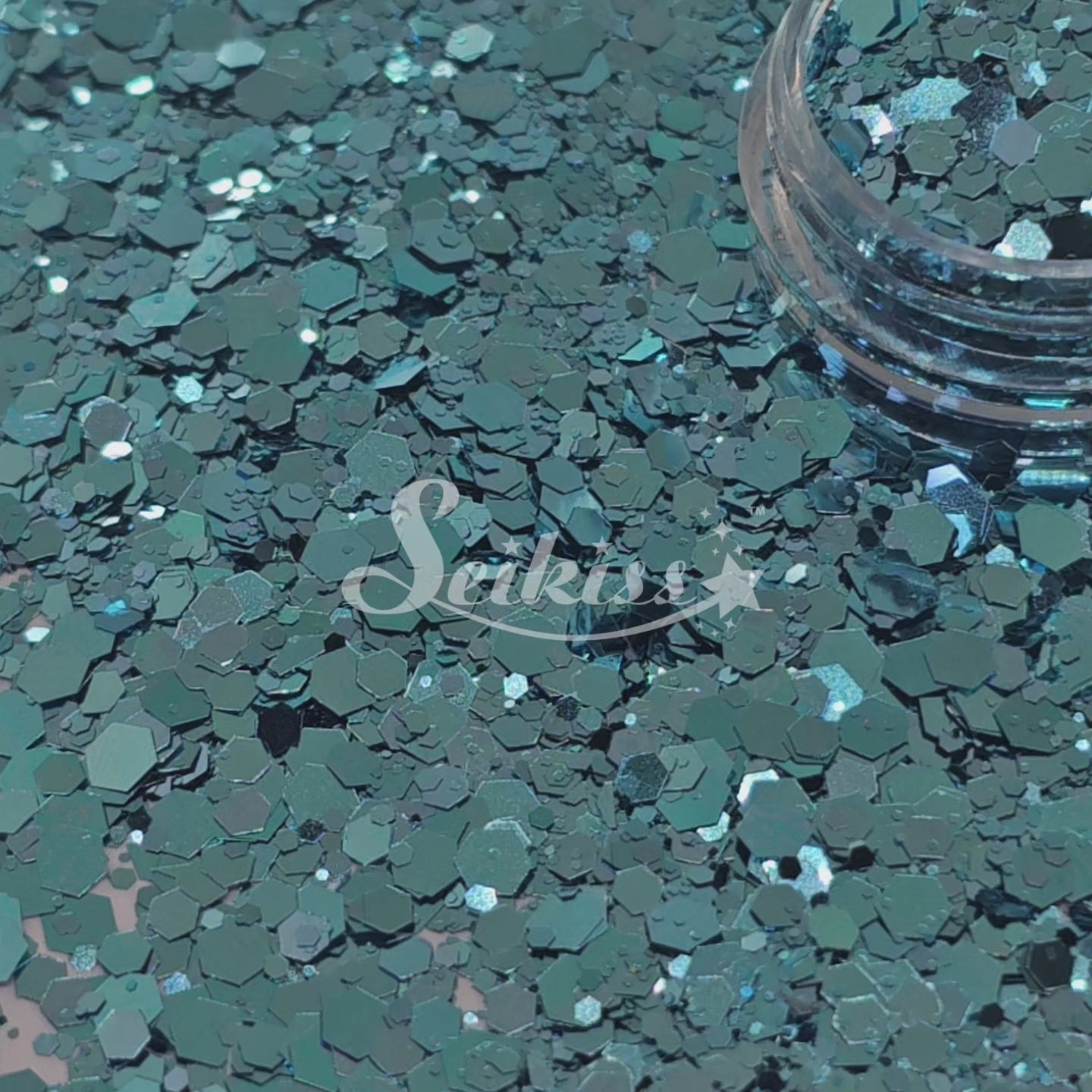 Pacific Blue Metallic Chunky Glitter - Blue Glitter / Aqua Glitter Pacific Blue Metallic Chunky Glitter - Blue Glitter / Aqua Glitter