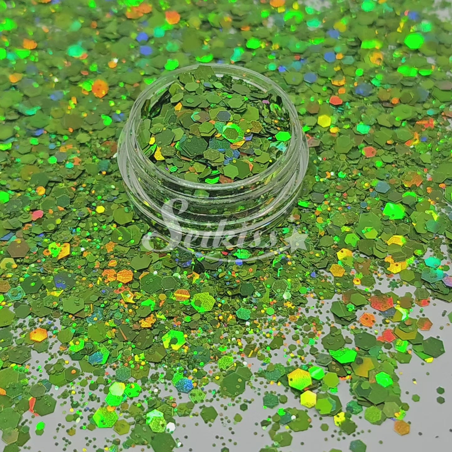 Elven Galaxy Holographic Chunky Glitter - Green Glitter Elven Galaxy Holographic Chunky Glitter - Green Glitter