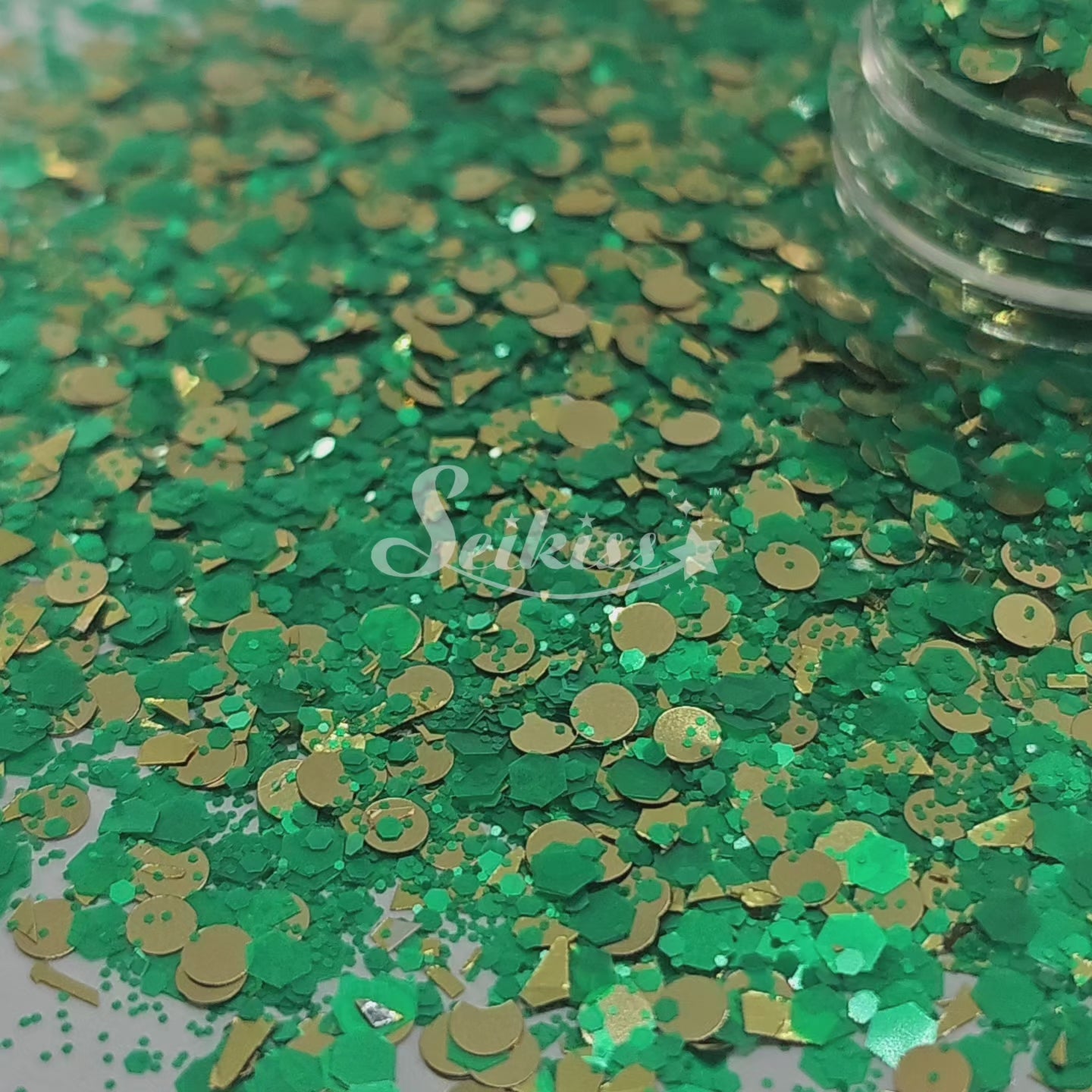 Brazilian Emerald Chunky Glitter - Multicolor Glitter Brazilian Emerald Chunky Glitter - Multicolor Glitter