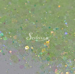 Pistachios Iridescent Chunky Glitter - Green Glitter Pistachios Iridescent Chunky Glitter - Green Glitter
